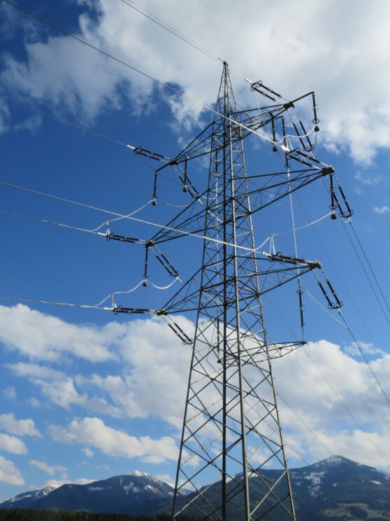 1:1 Seiltausch 220 kV Ltg. Tauern - Wei&szlig;enbach, System 221/222